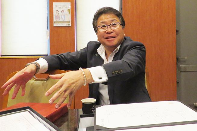 塚田篤雄様