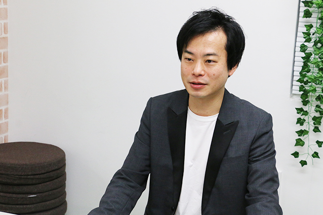 長谷川智紀様